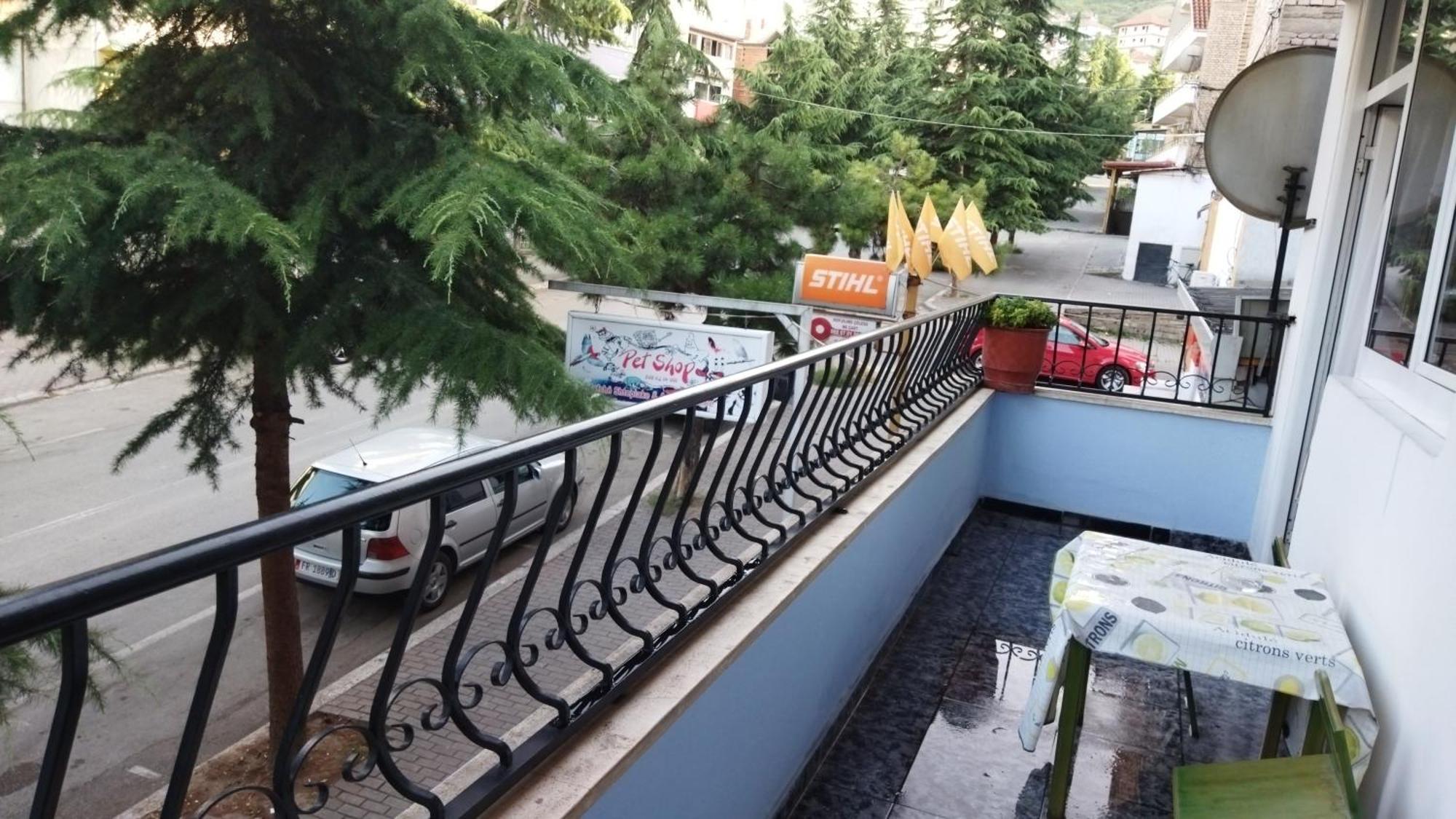 Levi Apartment Pogradec Exterior photo
